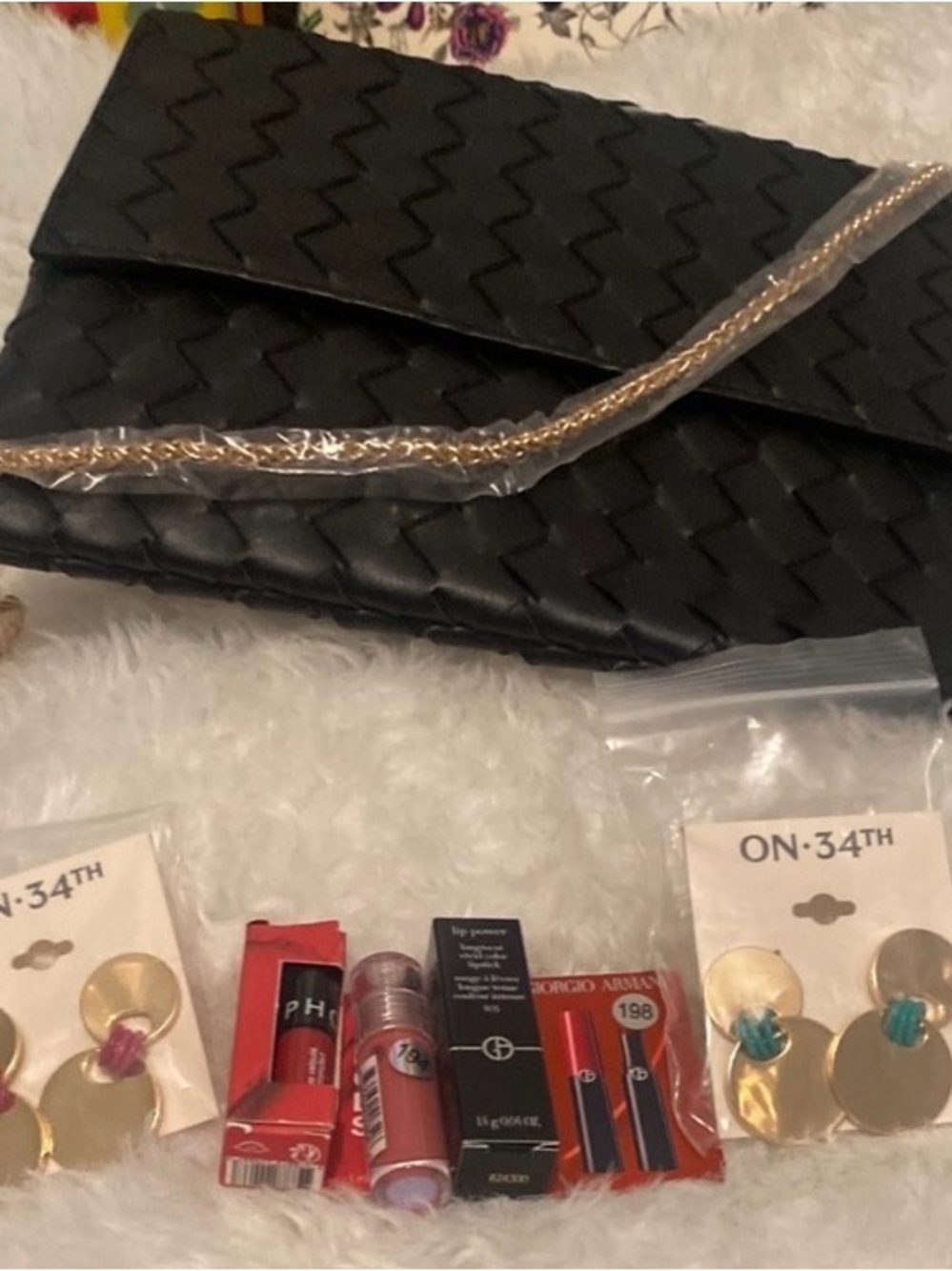 Urban Black Crossbody Bag Nwt Bundle of 6 retail $280.00